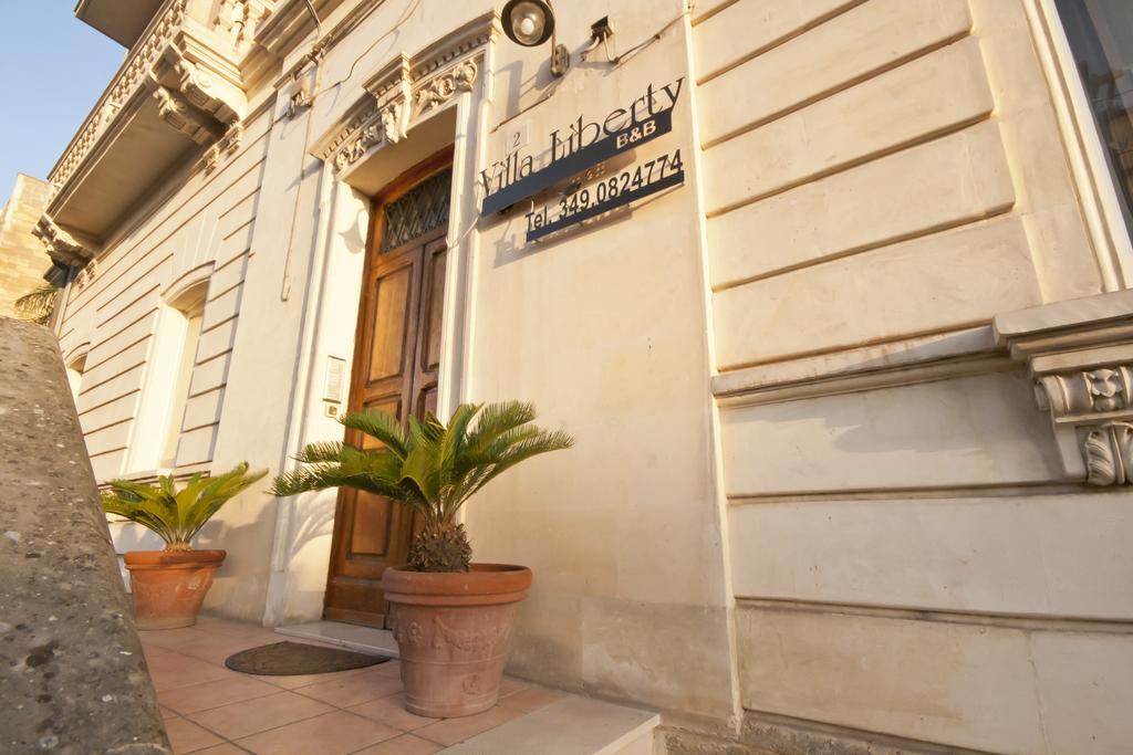 Villa Liberty Palazzo Gigante レッチェ エクステリア 写真